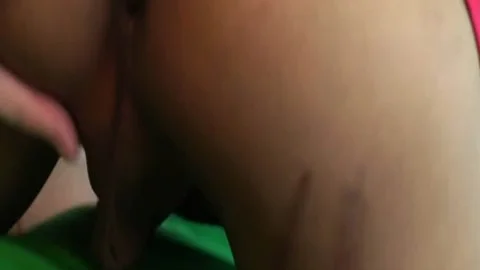Yoyo Enjoying Some nice 10-Pounder sucking