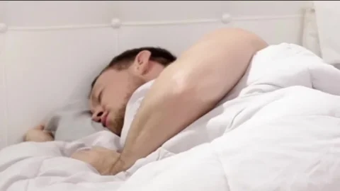 TBabe Ryder Monroe bonks Her Brother In Law while Husand Is Napping