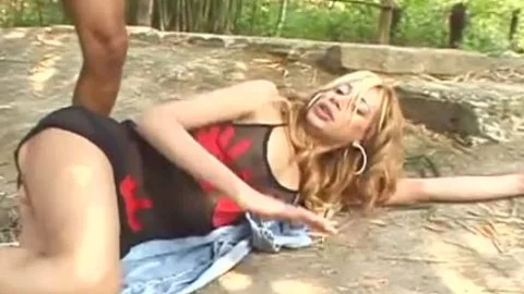 blond Latin sheboy acquires Barebacked outdoors