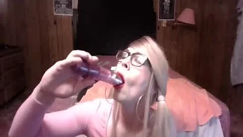 Sissy Daphne Gagging And Fisting