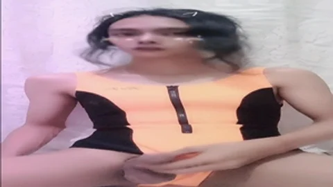 asian tranny Masturbation before Swimming